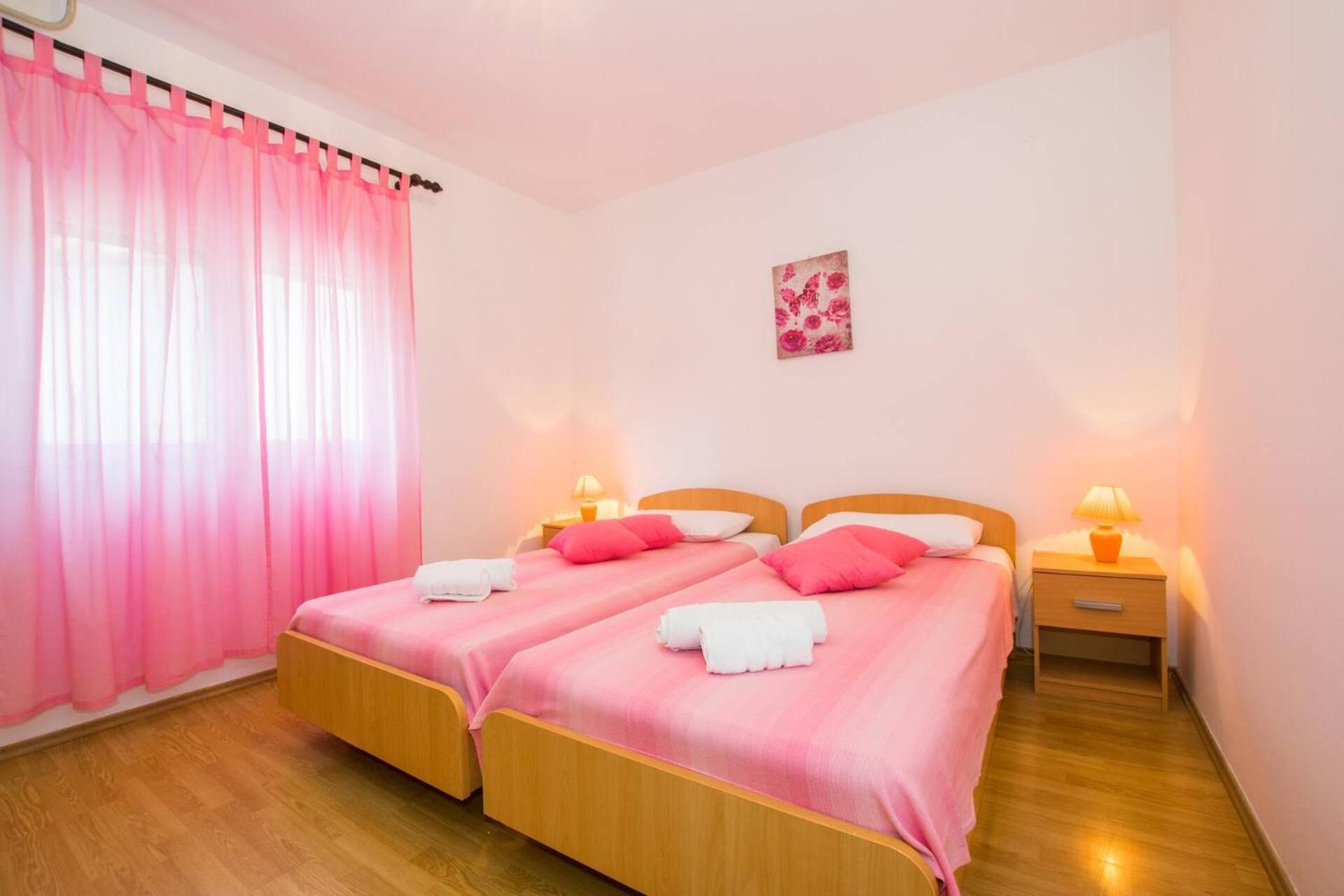 Family House With 2 Apartments - Irma Medulin Zewnętrze zdjęcie